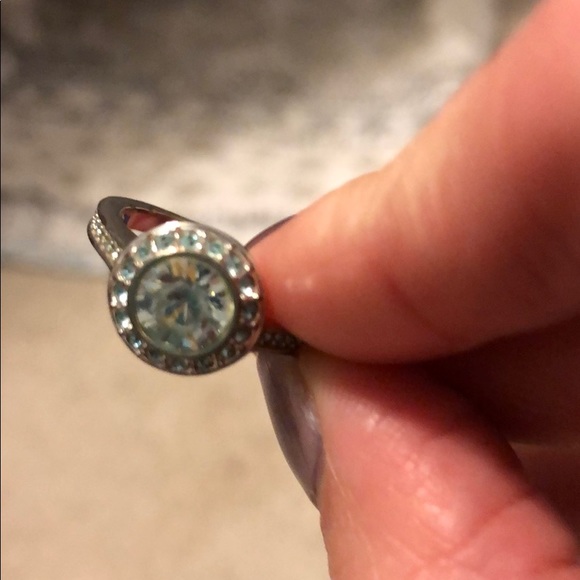 Swarovski Ring EUC Blue Crystal Original Box - Picture 6 of 8